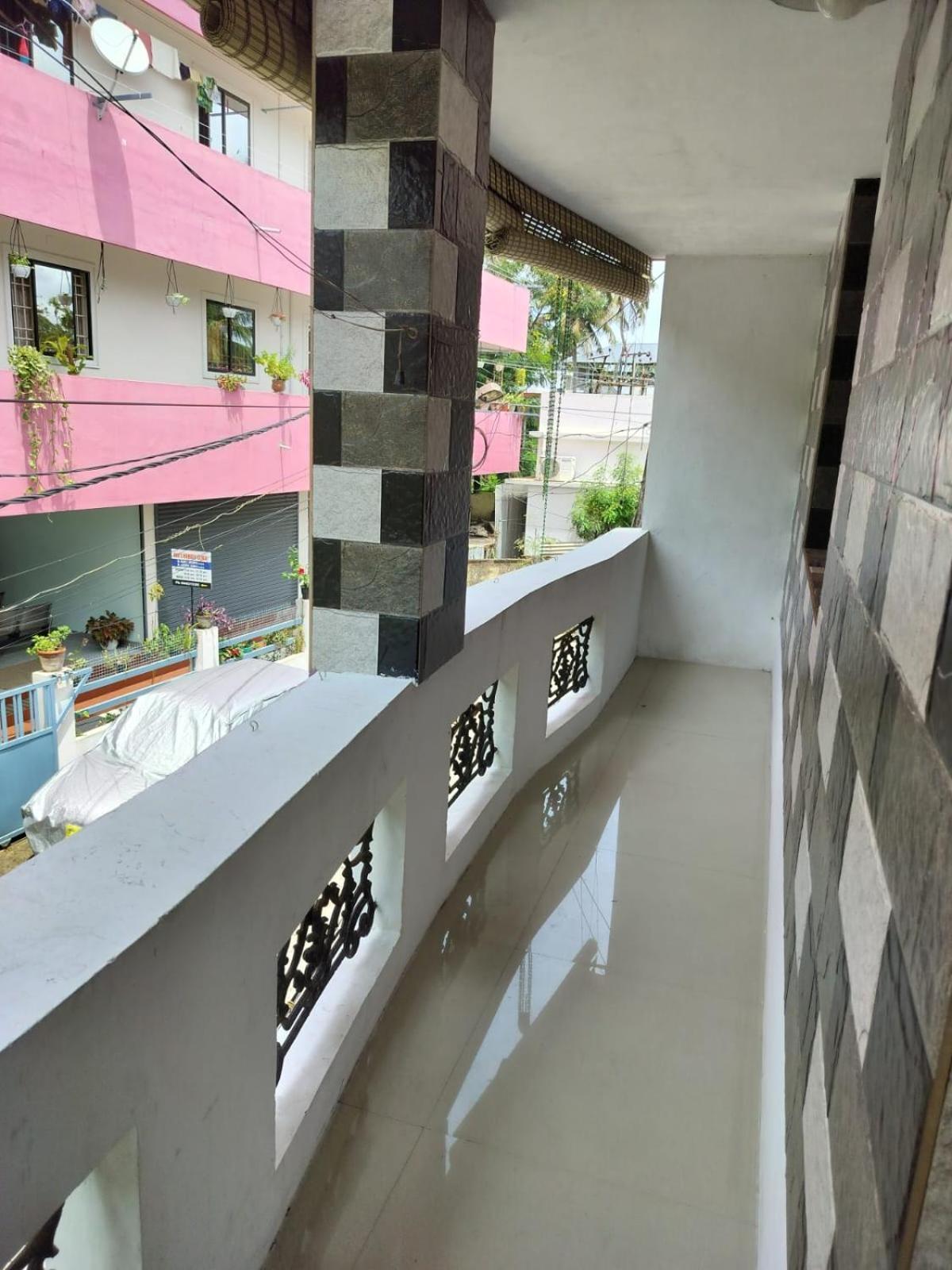 Cozy Haven Apartment Kochi Exterior foto